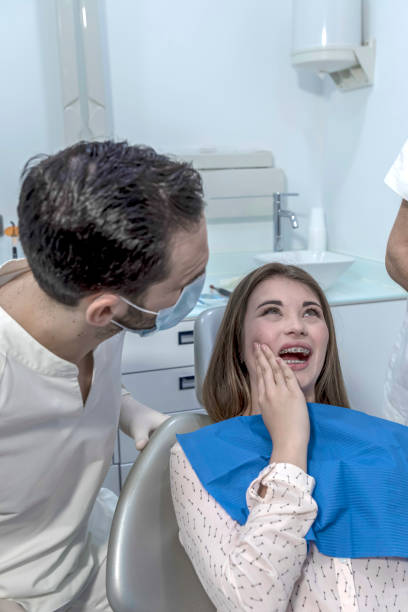 Best Urgent Care for Lost Fillings or Crowns in Las Lomas, CA